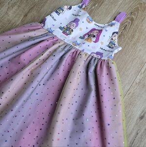 K-pop demon hunters dress 8yo